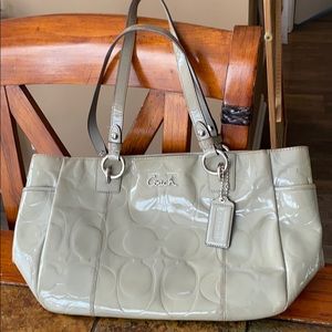 Gray coach purse - medium size
